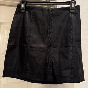 Free People Skirt Black Faux Leather Straight Casual Pencil Women’s Size 6